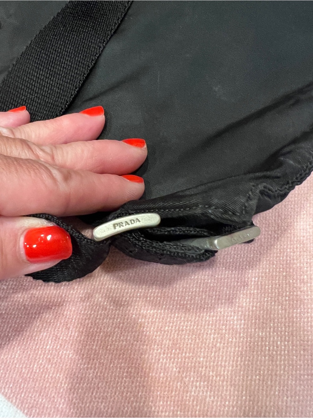 Prada⭐️✌🏻 Black Nylon Duffel perfect for traveling/towels/yoga mat!! - Picture 8 of 11